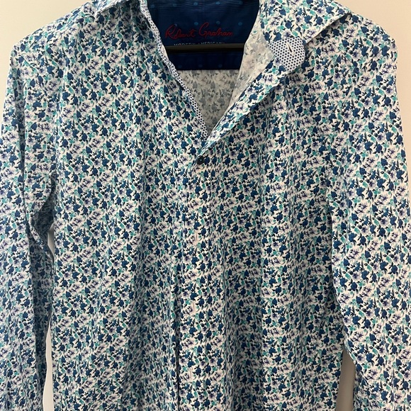 Size large Robert Graham mens shirt . - Picture 7 of 7